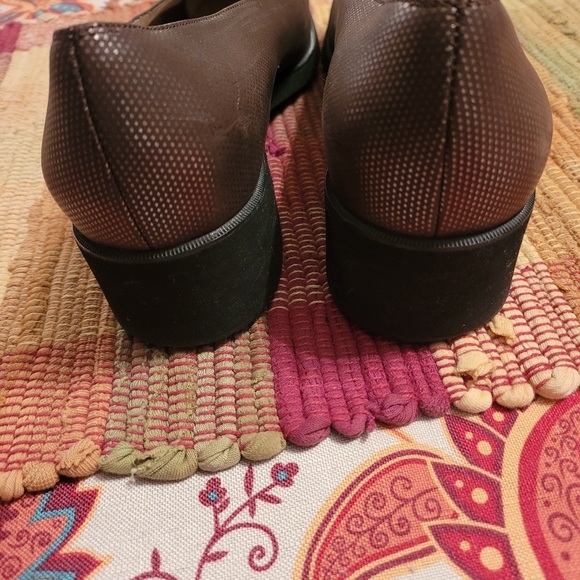 SALVATORE Farragamo Shoes - Picture 7 of 7